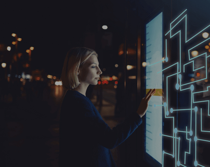 Distribution et intégration de services et solutions informatiques