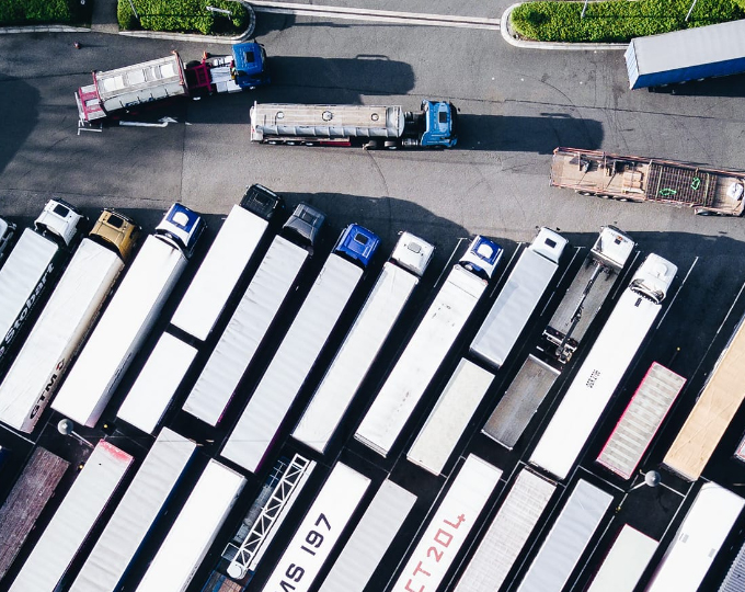 Location longue durée de camions sans chauffeur de Ptc sup. 3,5 T.