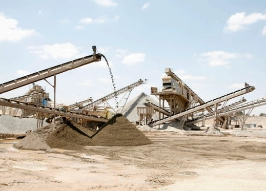 Planchers, agglomérés, pavés, agrégats, béton prêt à l'emploi, bordures de trottoir