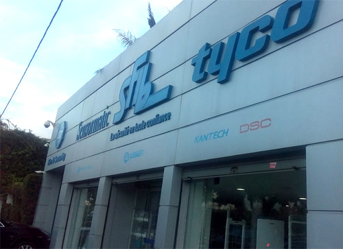 Matériel de vidéosurveillance, contrôle d'accés, incendie