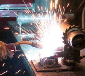 Chaudronnerie, constructions métalliques, matériel avicole