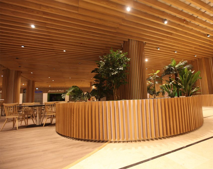 Aménagement de locaux et collectivités.