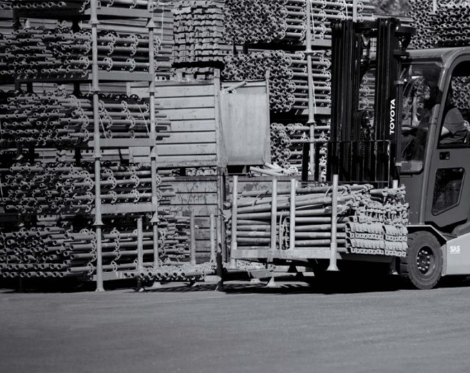 Echafaudages, coffrages, rayonnages évènementiels (location et vente)