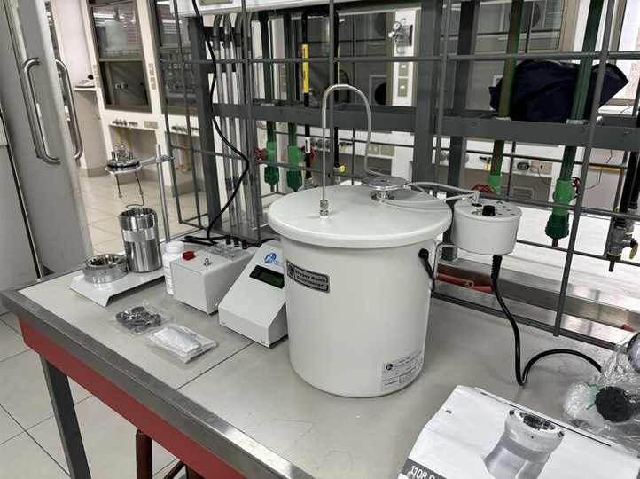 Fournitures pour laboratoires