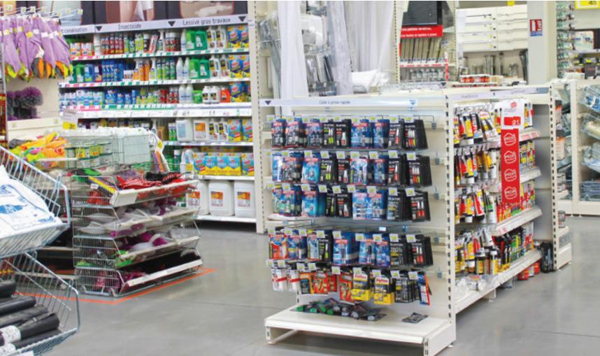 Rayonnages et présentoirs pour magasins