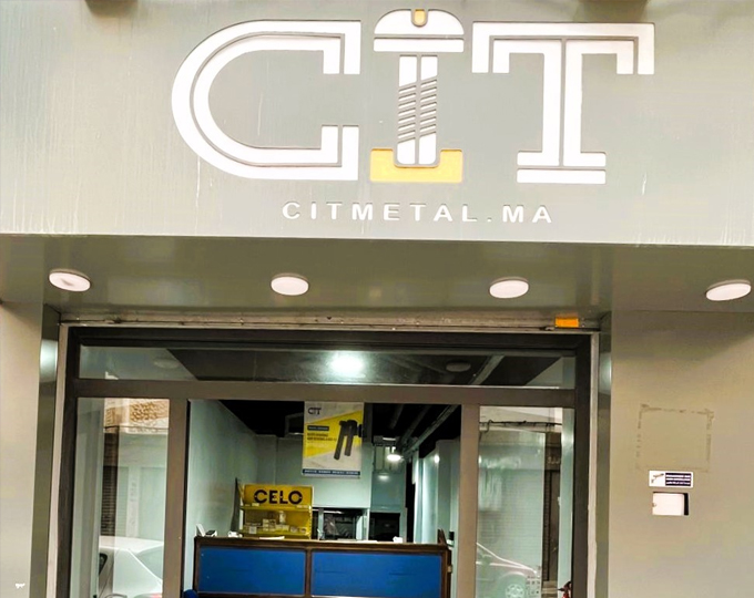 Matériel de manutention, laminés marchands et profilés, outillage, fournitures industrielles