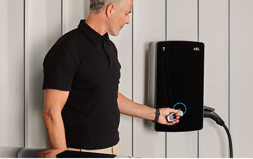 Chargeurs pour véhicules électriques professionnels wallbox - adiwatt-afrique