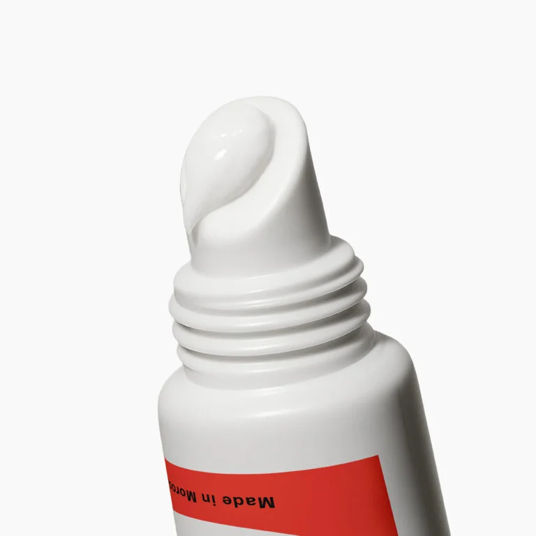 Red lip balm 03 768x768